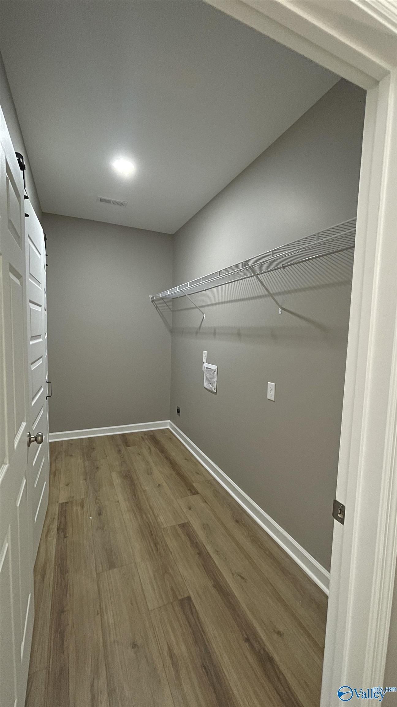 1993 New Haven Drive. Southside, AL 35907