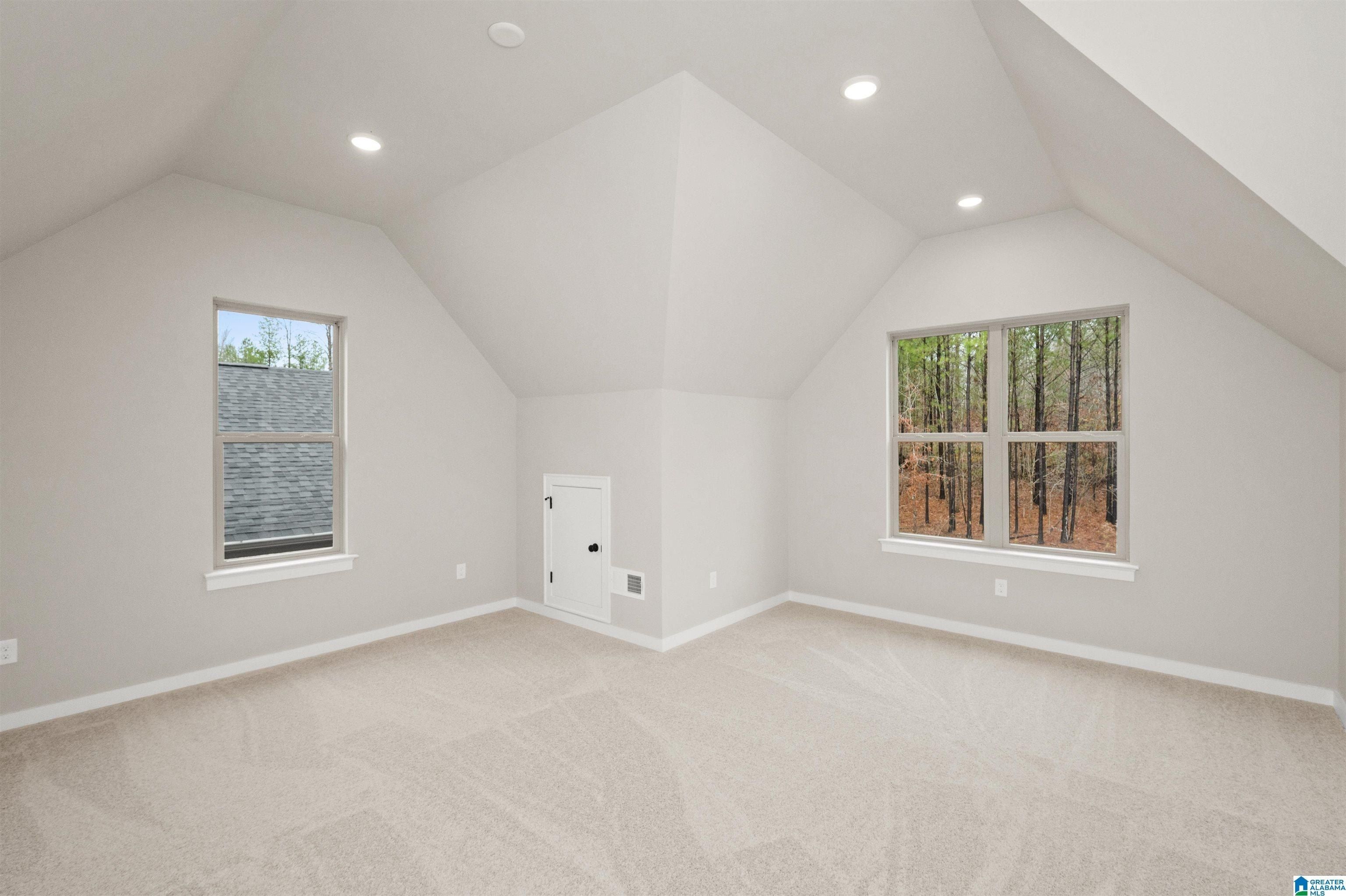 1732 Gable Way. Hoover, AL 35244