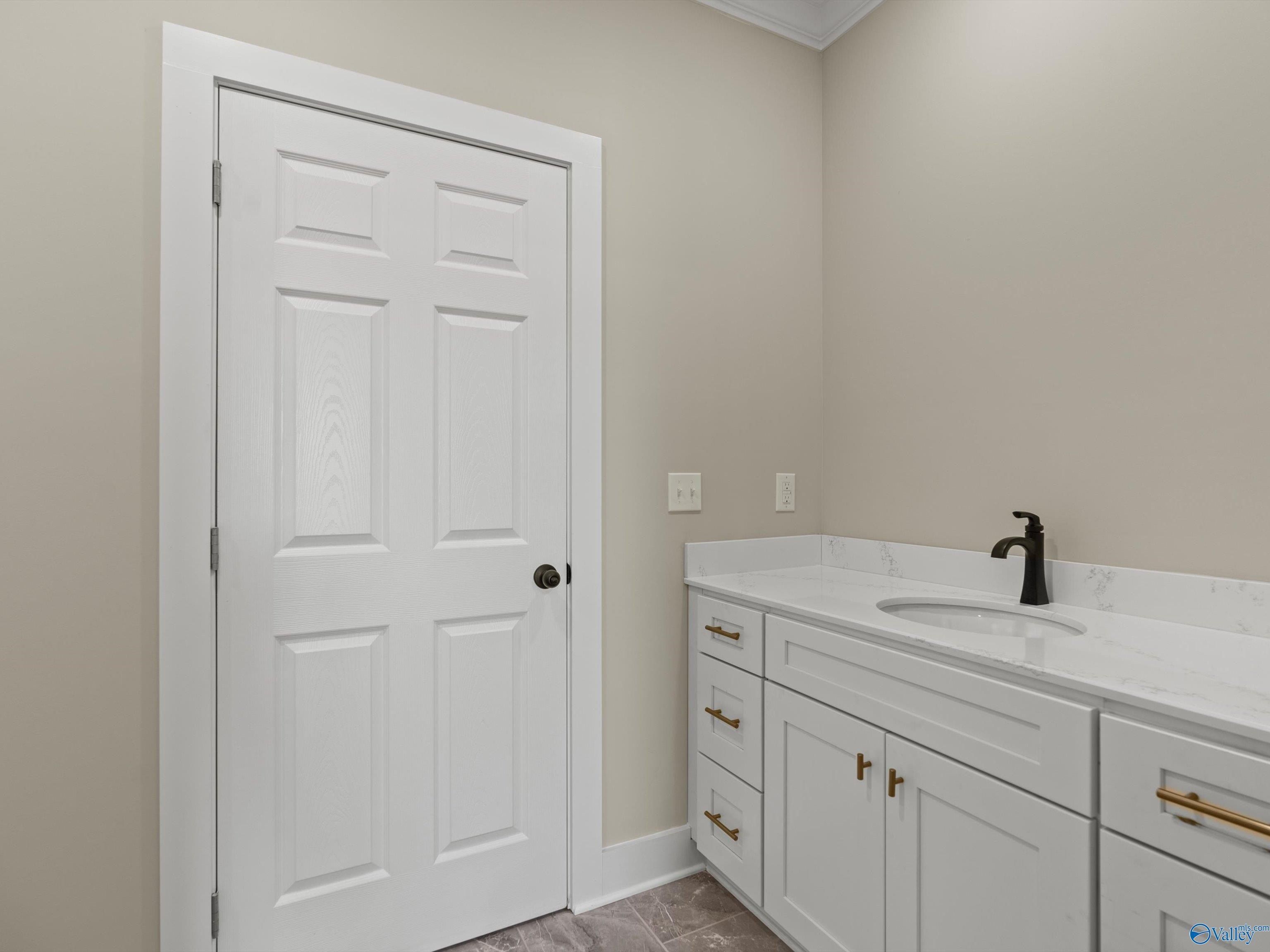 1008 Junkins Road. Guntersville, AL 35976