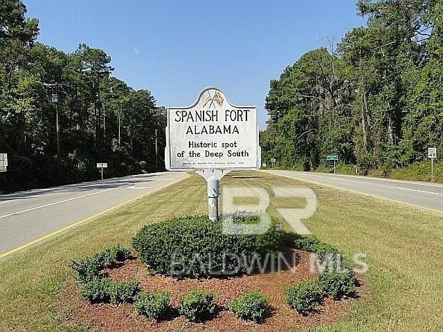 6431 Garrison Drive. Spanish Fort, AL 36527