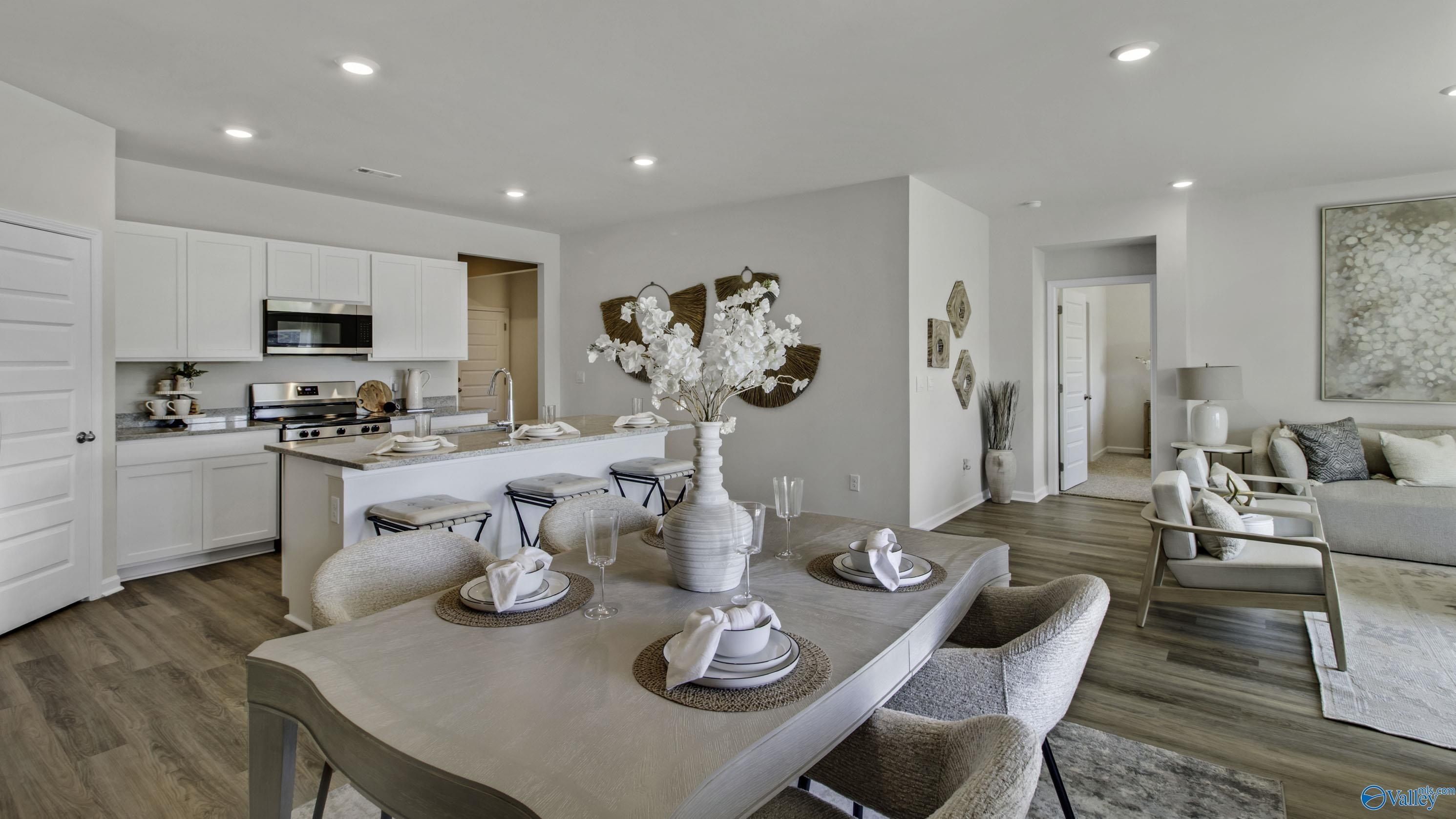 296 Shellcracker Lane. Guntersville, AL 35976