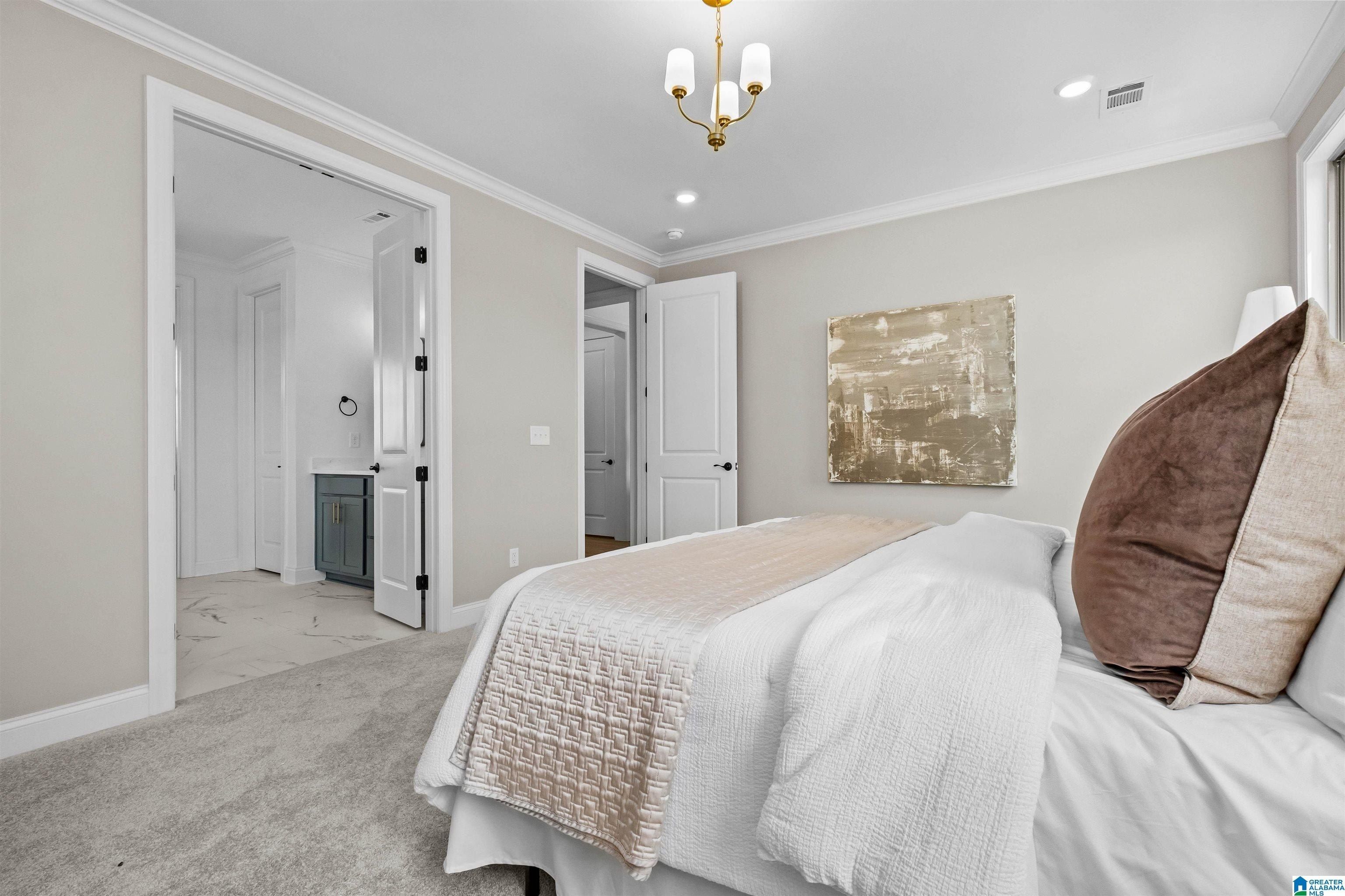 1262 Brayfield Crest Drive. Vestavia Hills, AL 35242