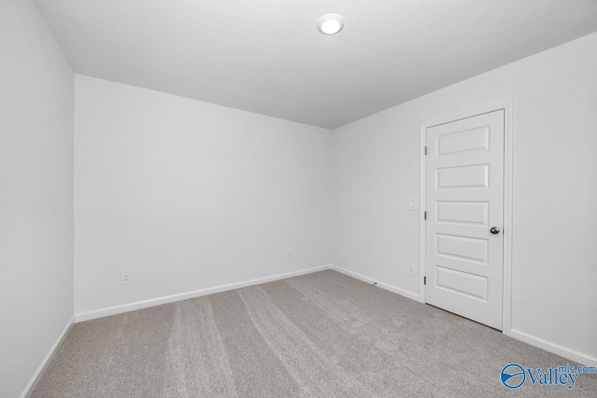 81 Wilcot Road. Meridianville, AL 35759