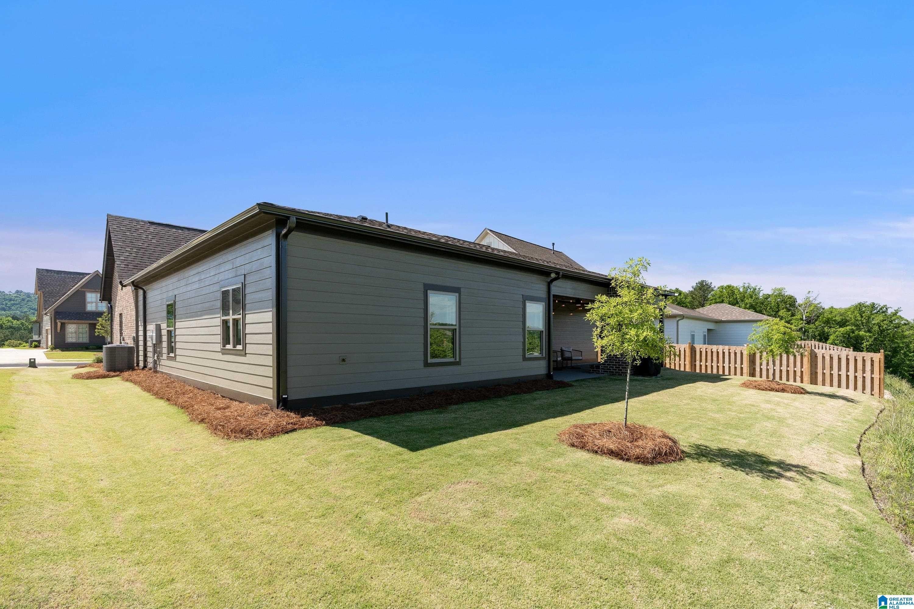 5100 Simms Ridge. Pelham, AL 35124