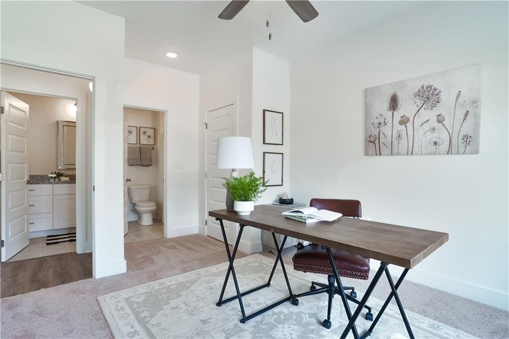 1004 Twin Lane. Valley, AL 36854