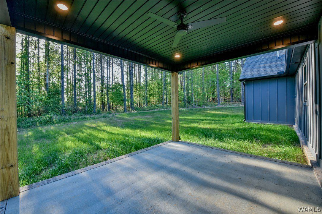 19524 Northbrook Lane. Berry, AL 35546