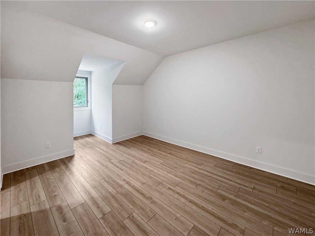 3685 Timber Cove Circle. Tuscaloosa, AL 35406