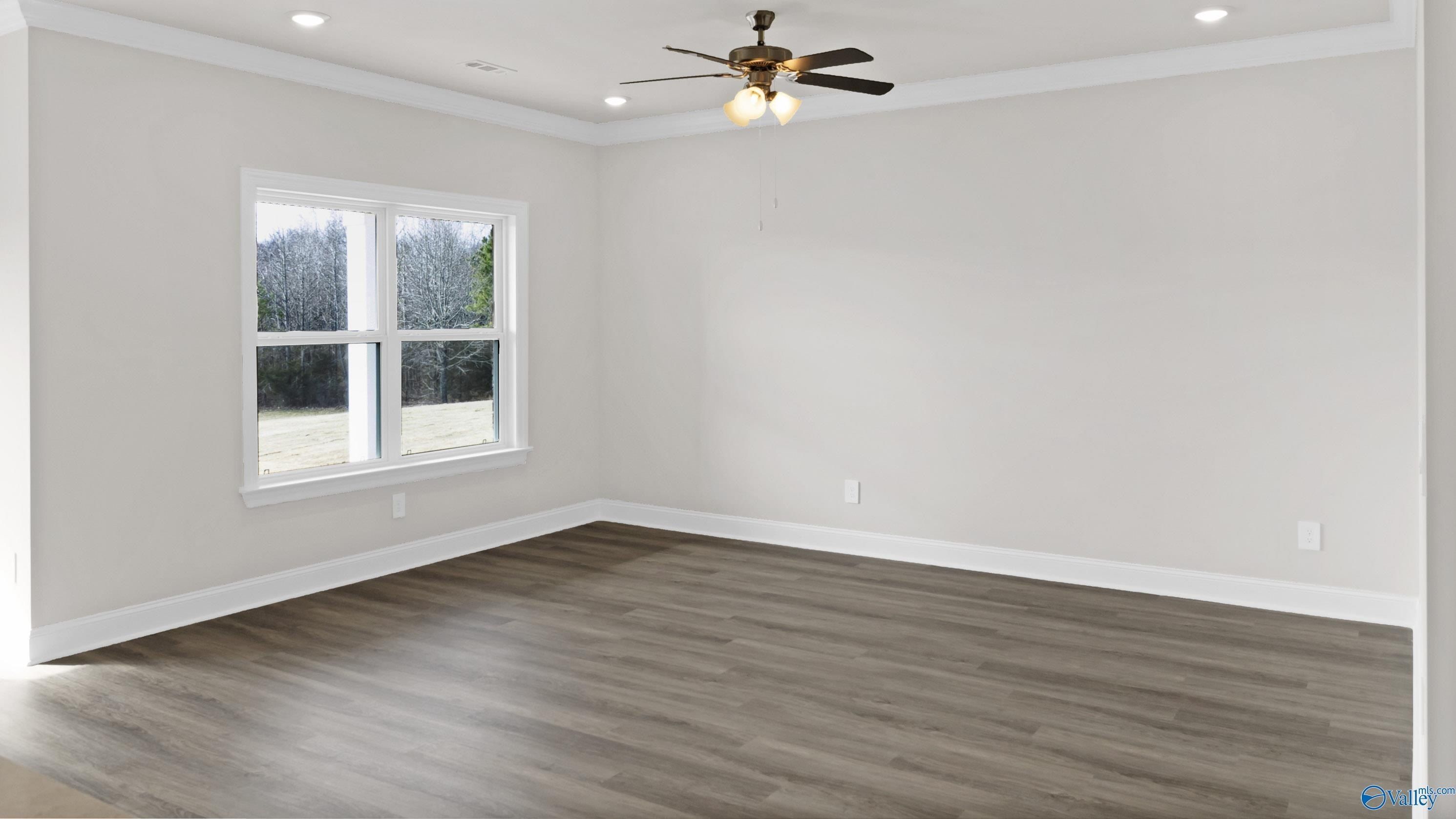 370 Sandy Oak Drive. Harvest, AL 35749