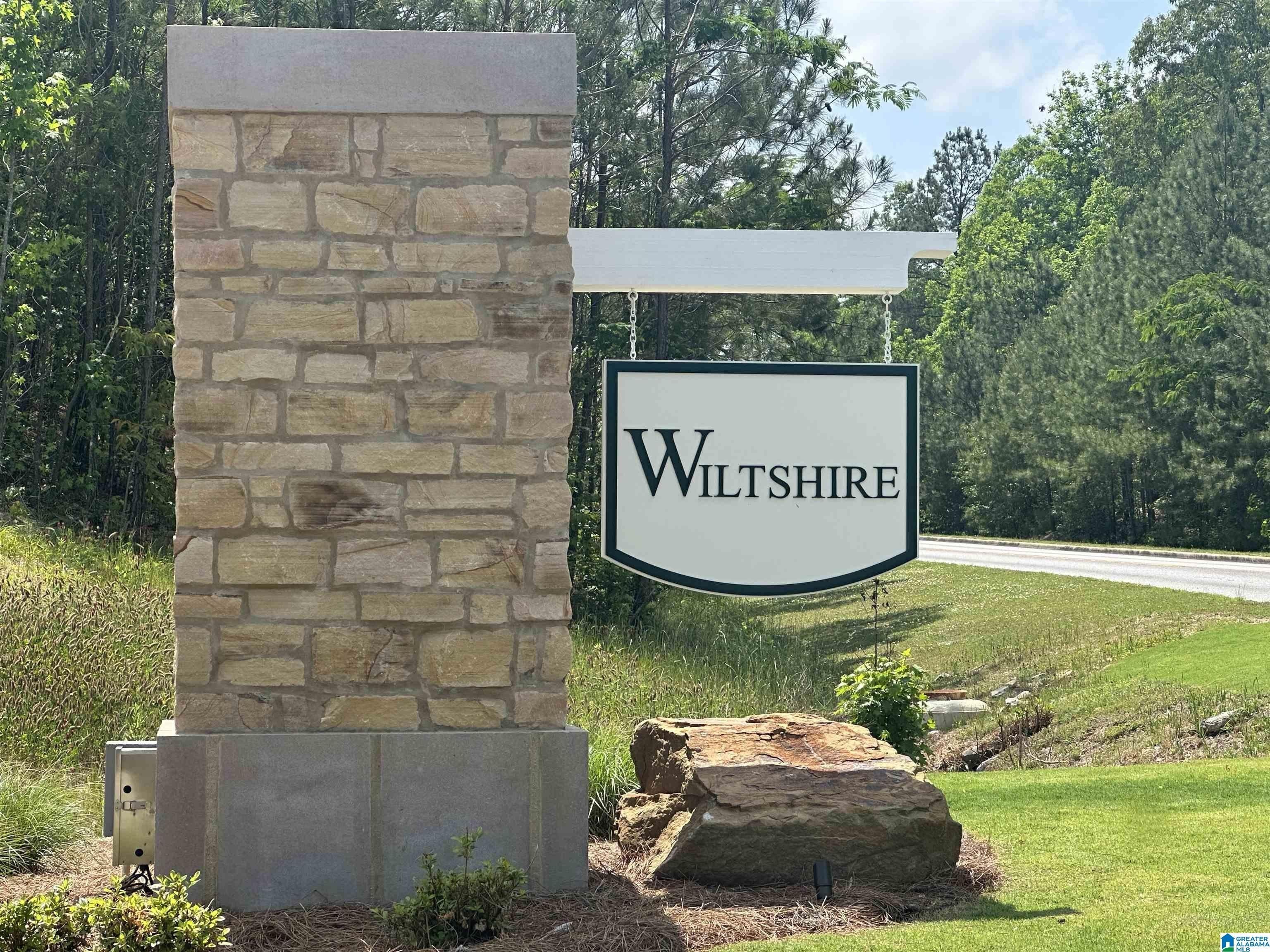 1023 Wiltshire Lane. Helena, AL 35080
