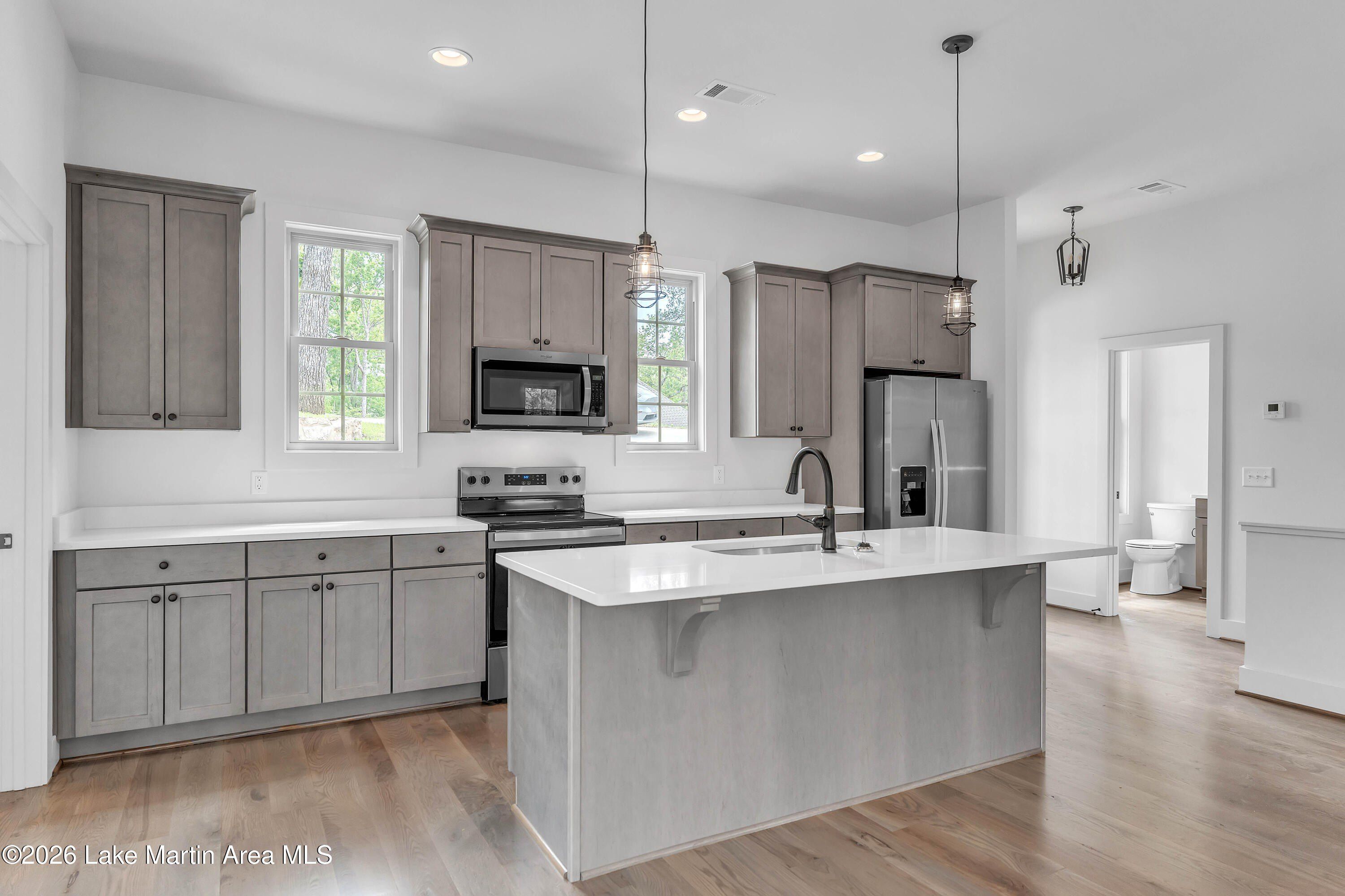 180 Village Trl. Dadeville, AL 36853