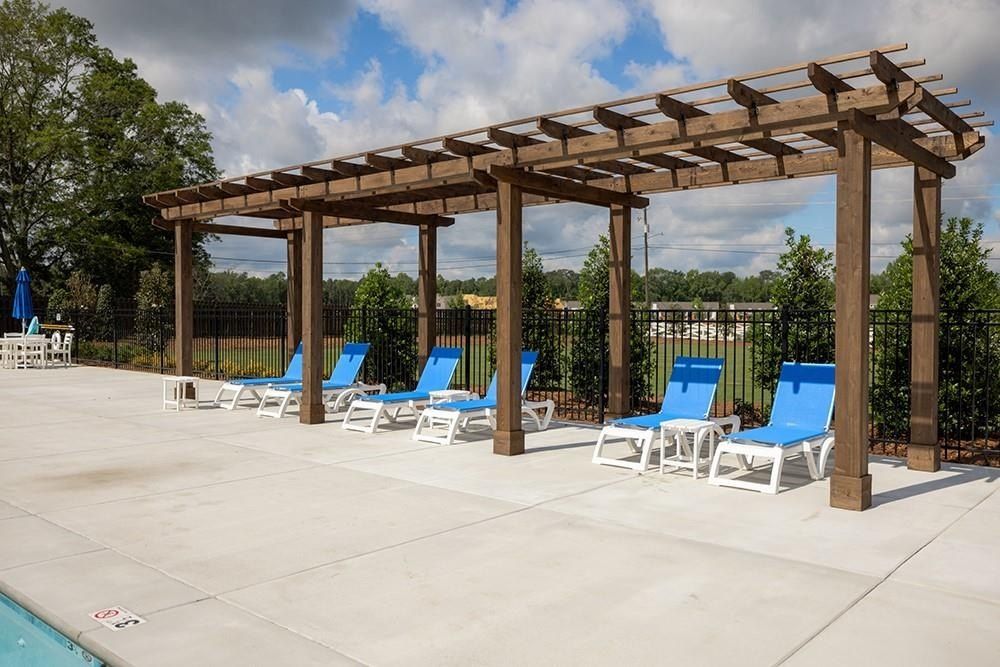 231 Black Swann Road. Auburn, AL 36832