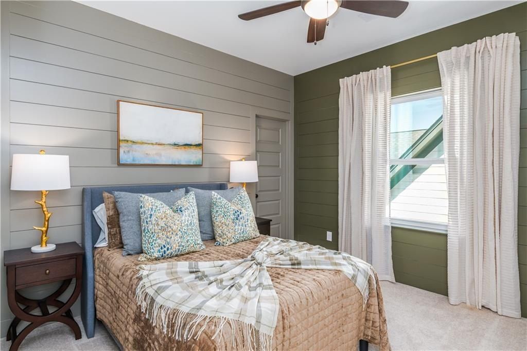 7 Burts Gap Road. Auburn, AL 36830