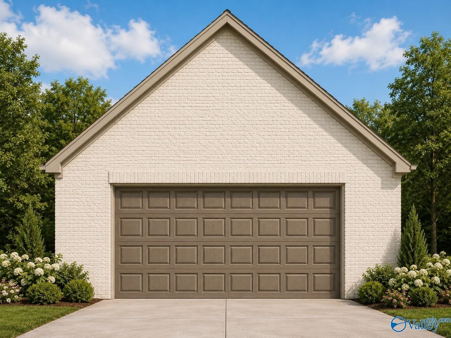 22877 Gunner Circle. Athens, AL 35613