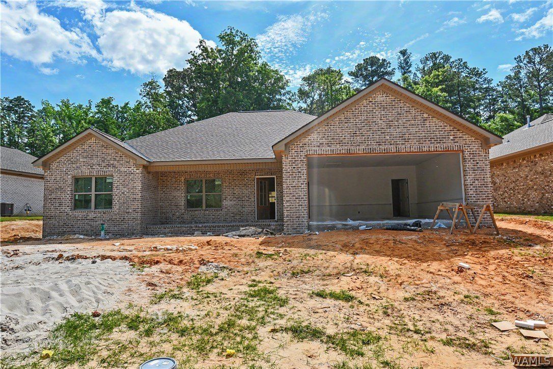 Summerfield Drive E. Tuscaloosa, AL 35404