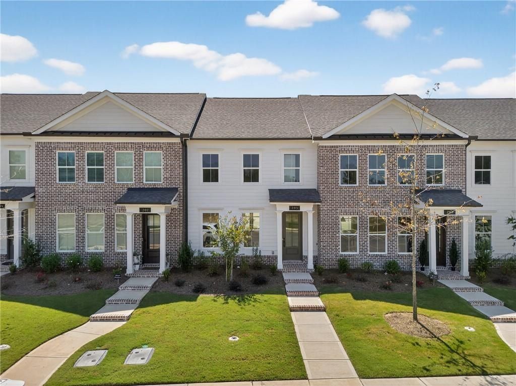 414 Trumpeter Street. Auburn, AL 36832