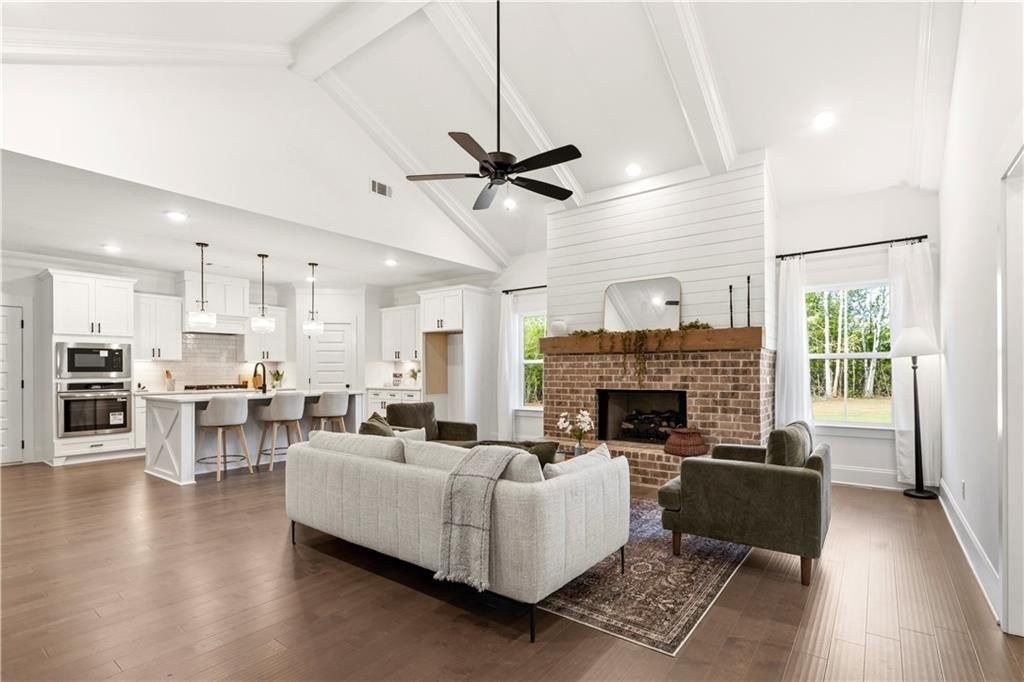 2 Lee Rd 344. Salem, AL 36874