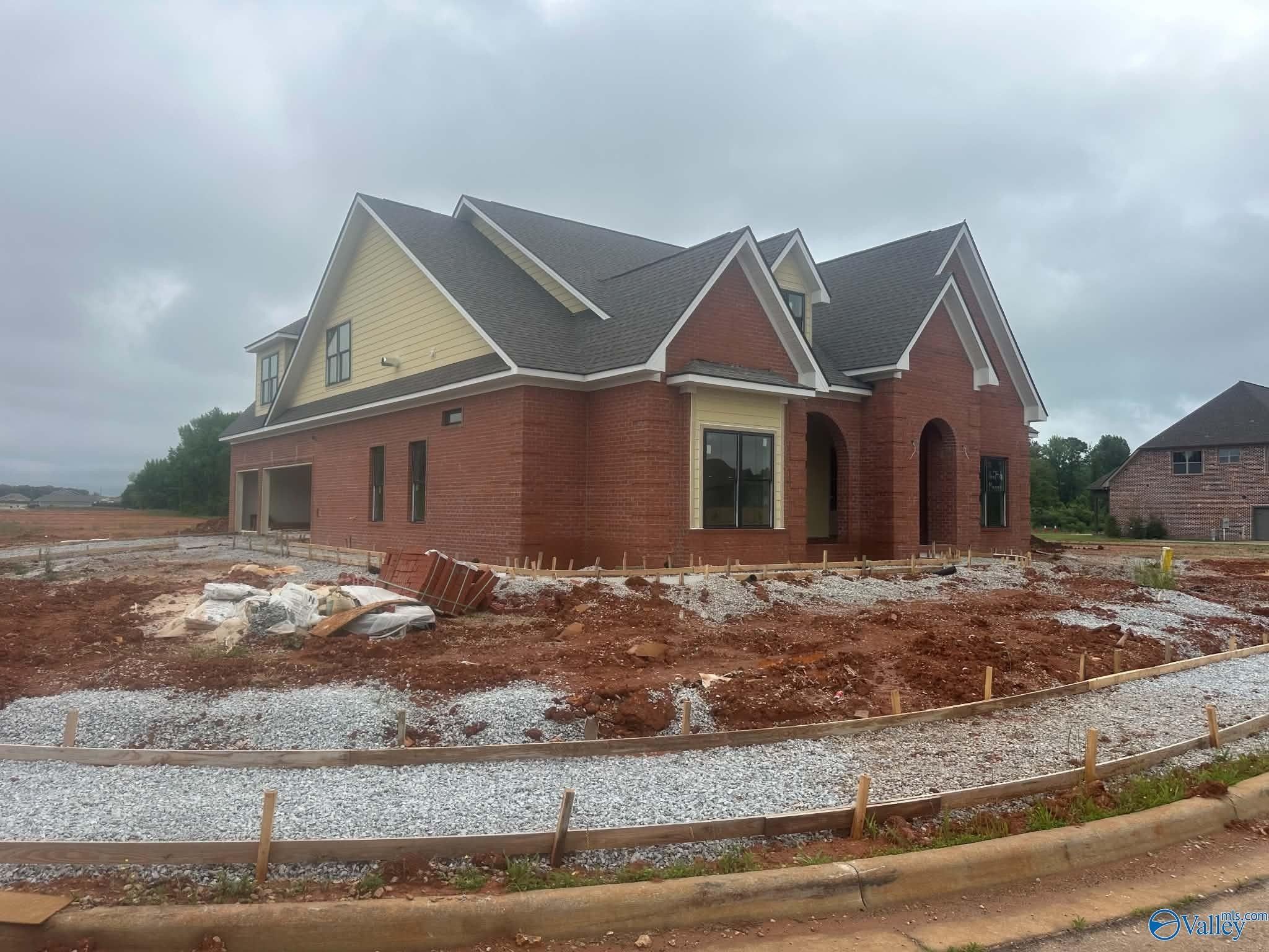 16246 Maggie Court. Athens, AL 35613