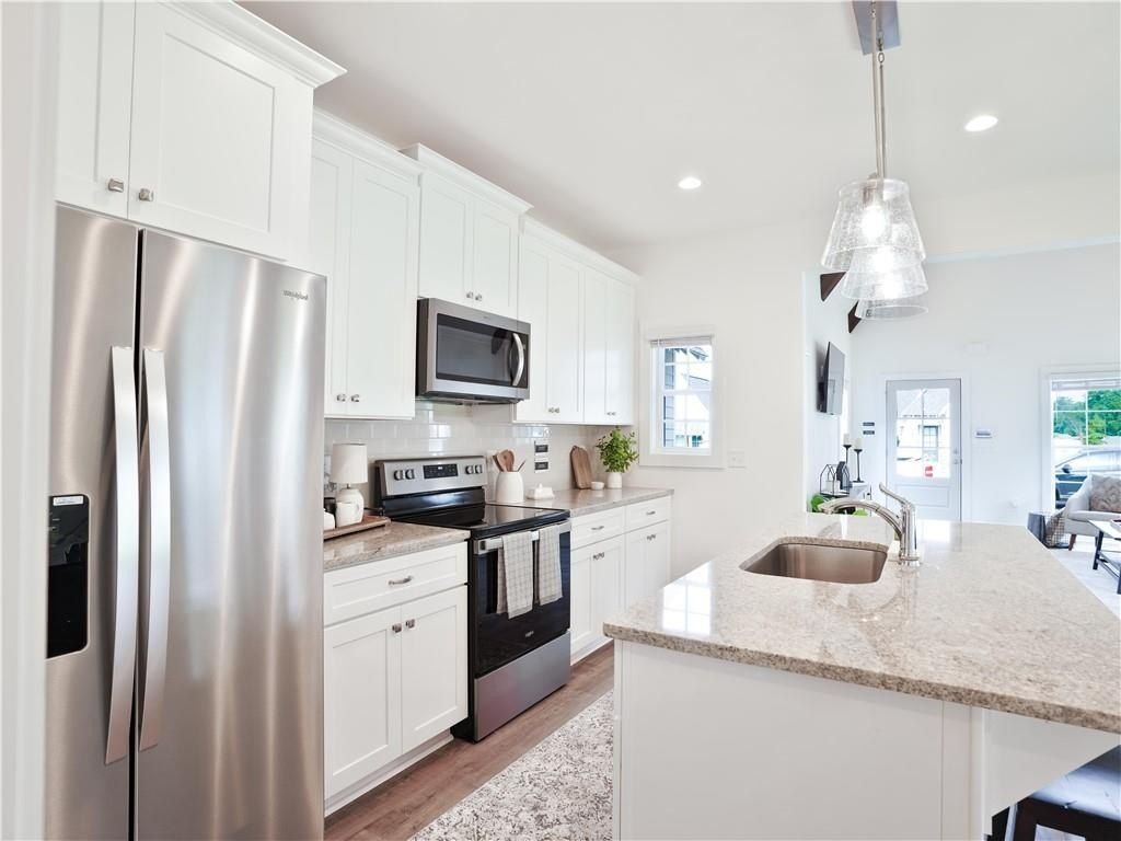 1058 Forest Lane. Opelika, AL 36801