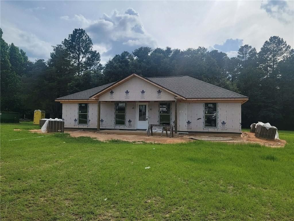 8198 Meadowood Drive. Citronelle, AL 36522