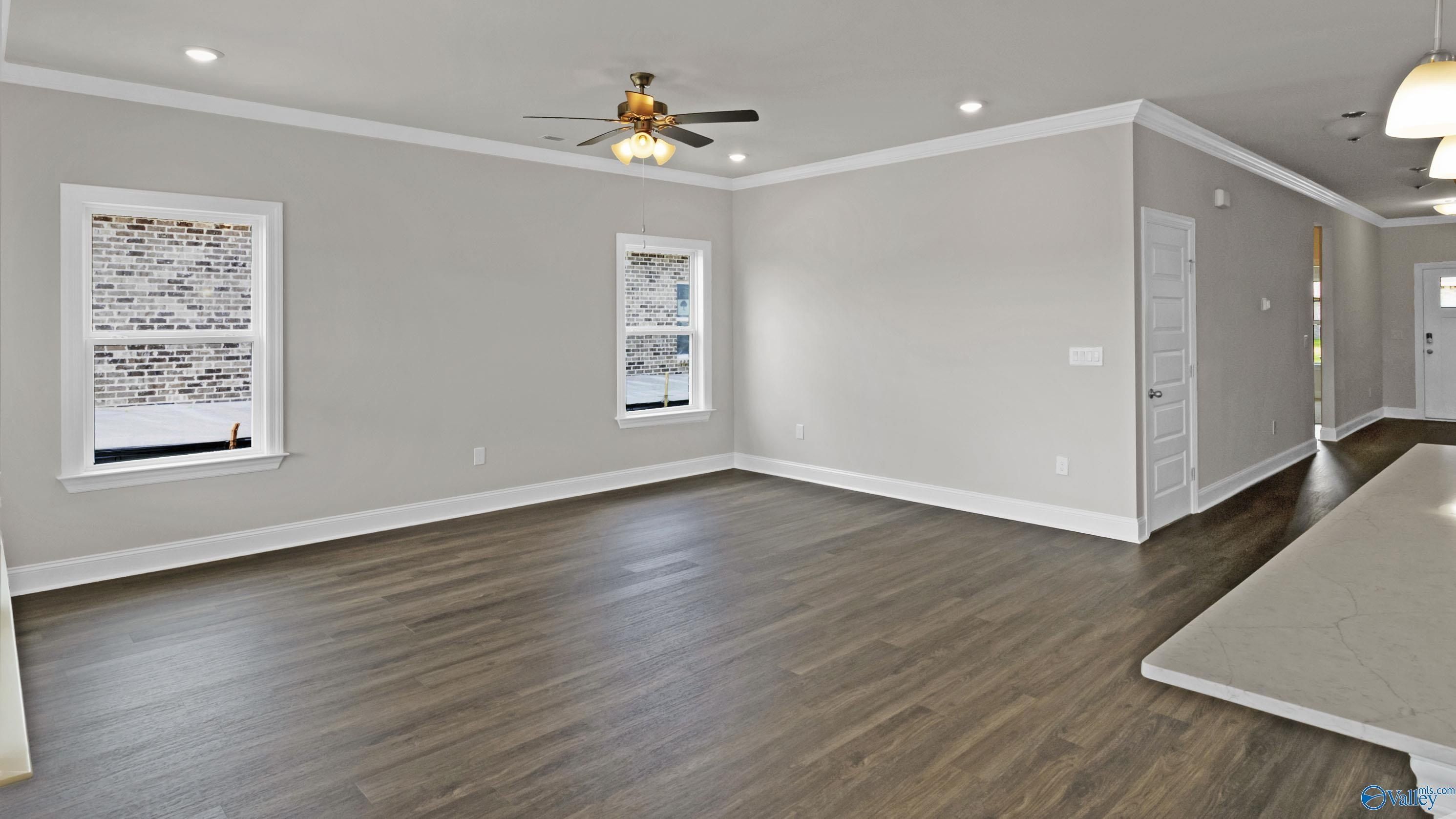 7032 Willow Walk Boulevard Se. Gurley, AL 35748