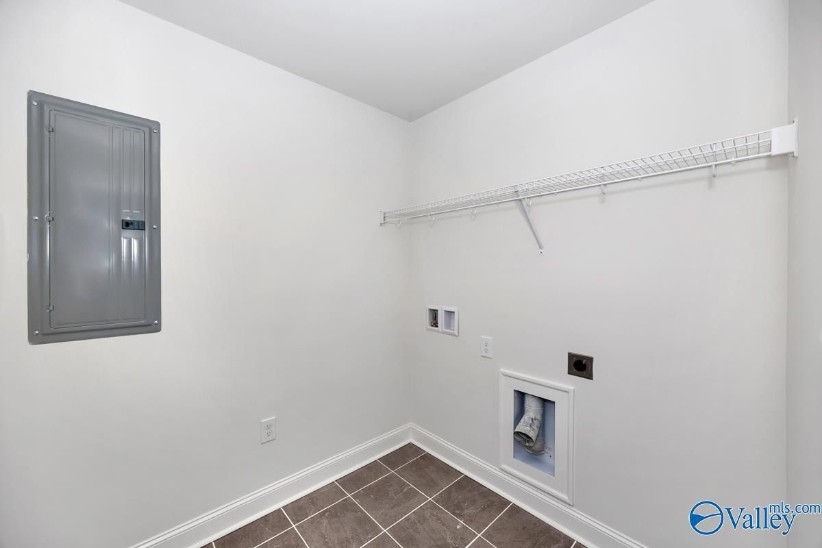 11397 Waterman Lane. Madison, AL 35756