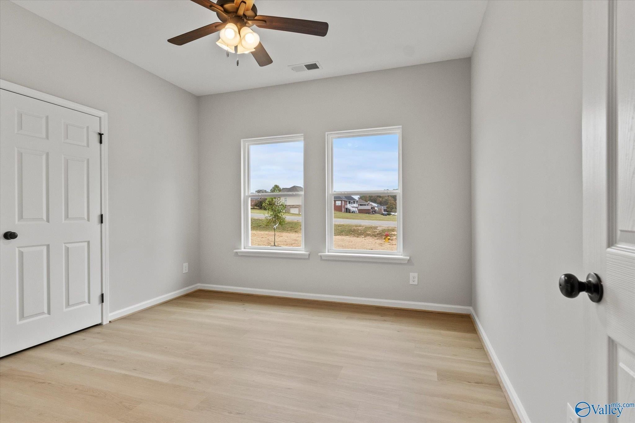171 Krimson Circle. Albertville, AL 35951