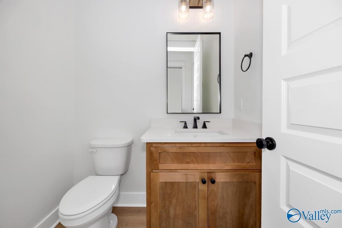 68 Taylors Brook Way. Gurley, AL 35748
