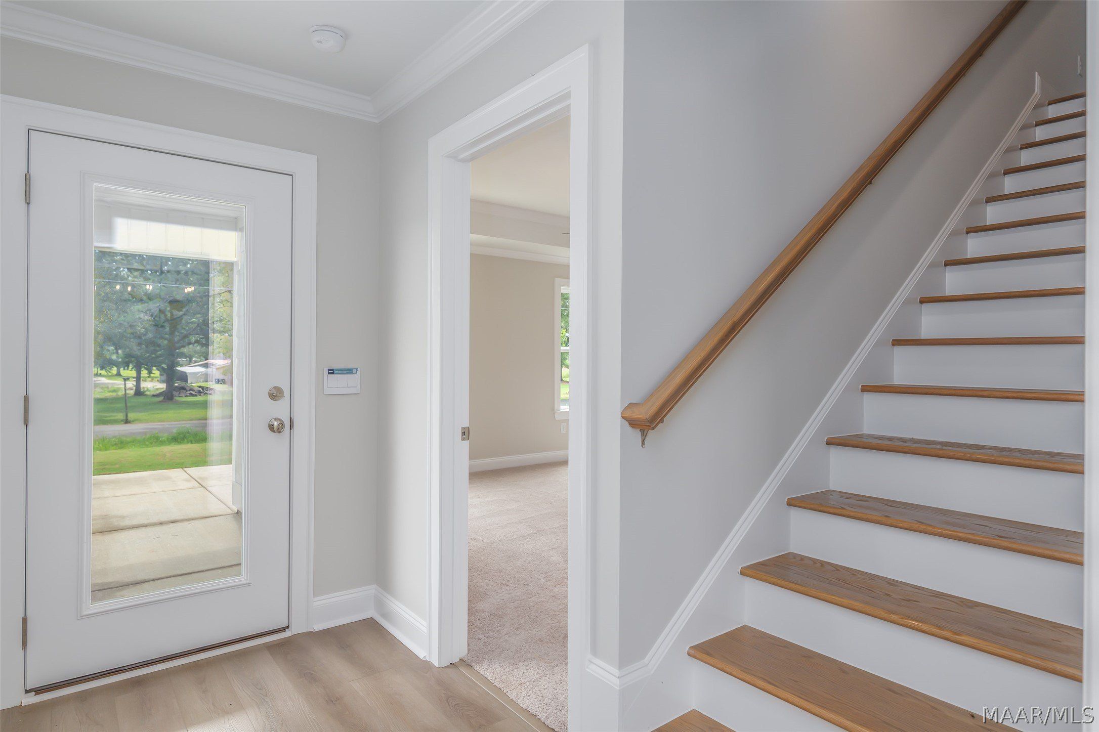 119 Woodbridge Way. Wetumpka, AL 36092