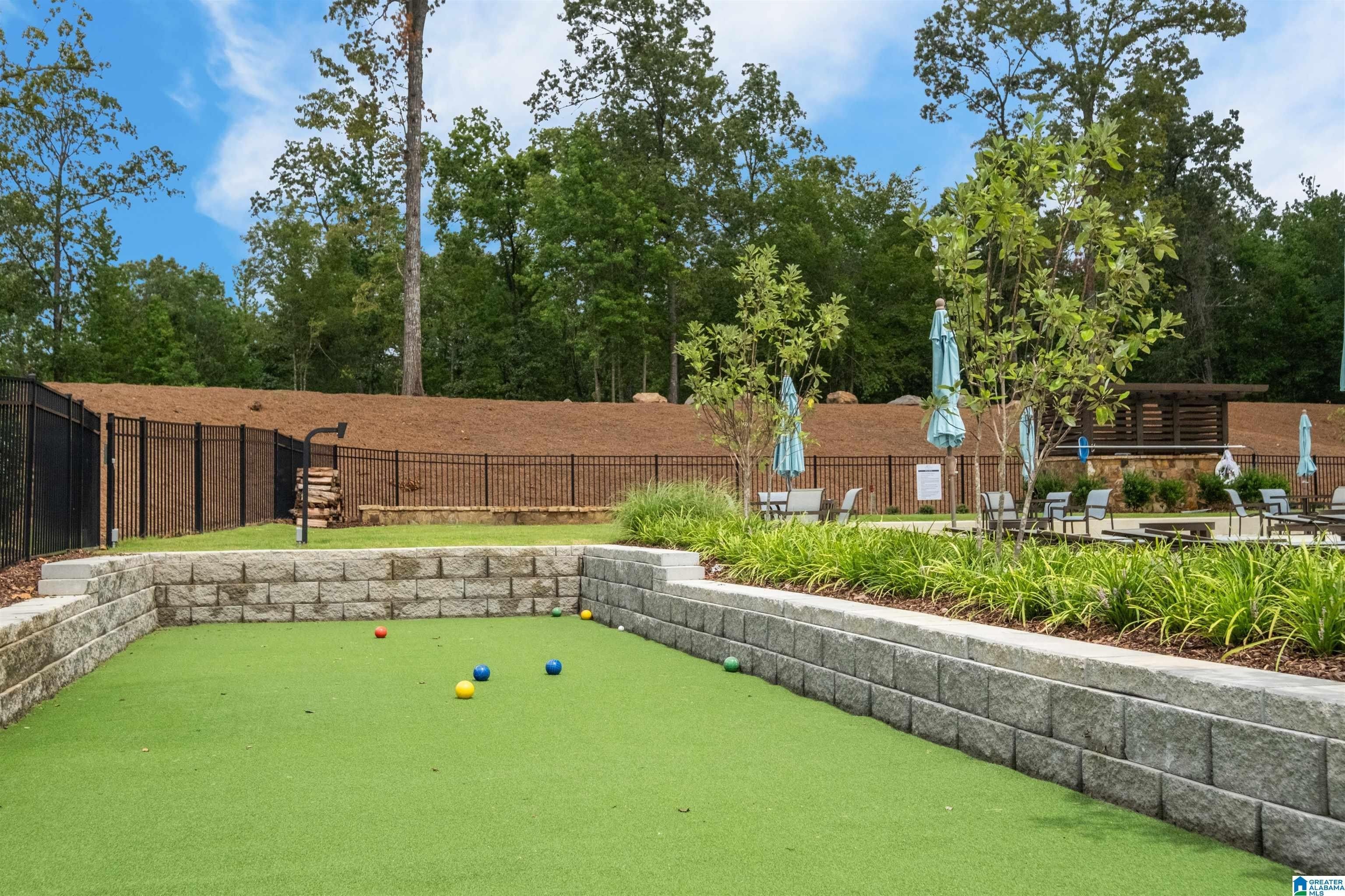 001 Blackridge Crest. Hoover, AL 35244
