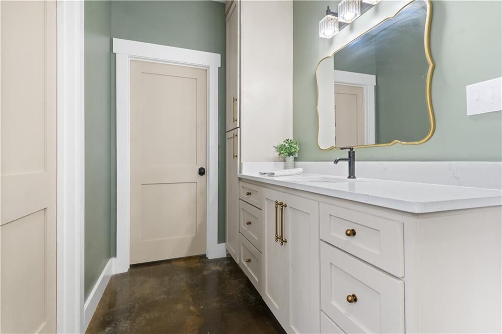 1100 Foxtrap Road. Axis, AL 36505