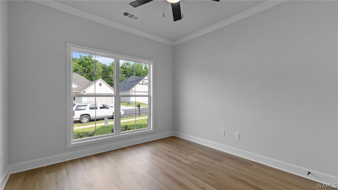 13941 Glenview Drive. Northport, AL 35475