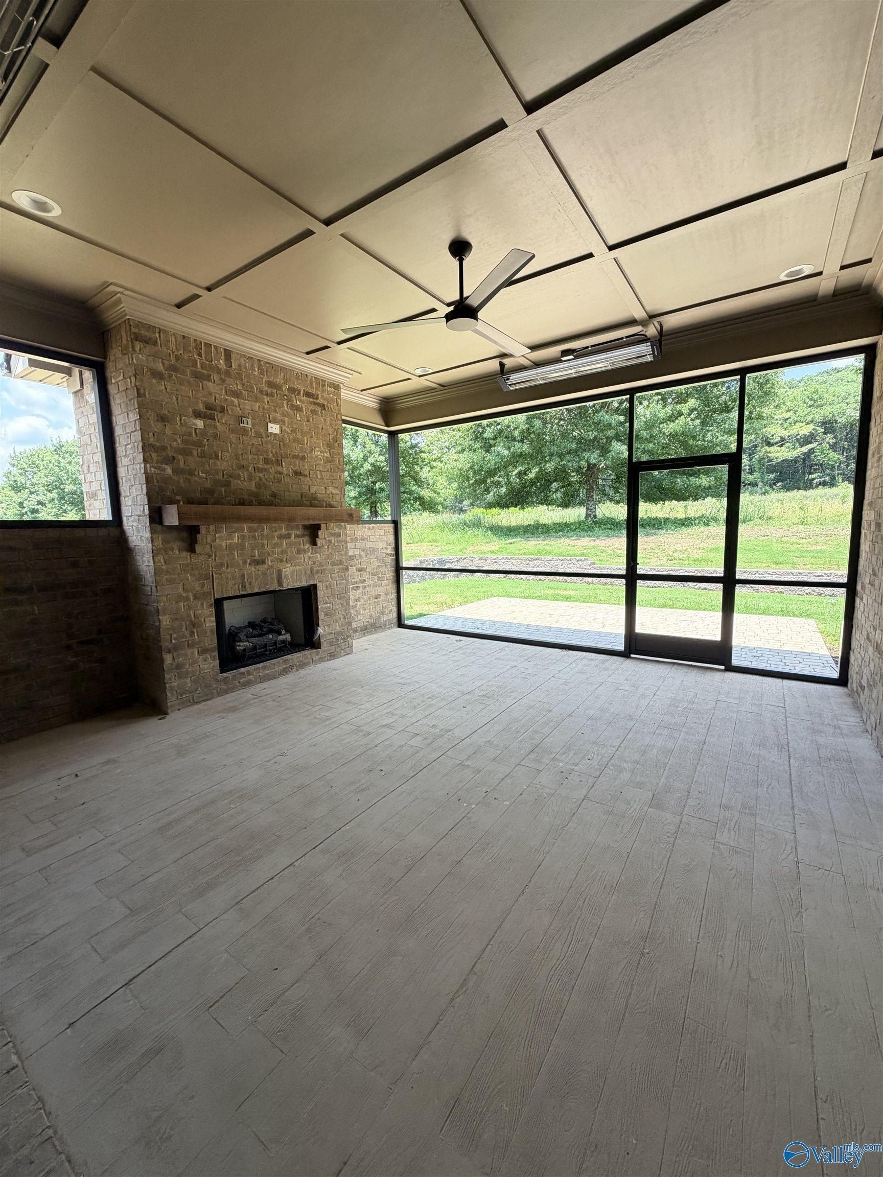 23 Havenstone Way. Gurley, AL 35748