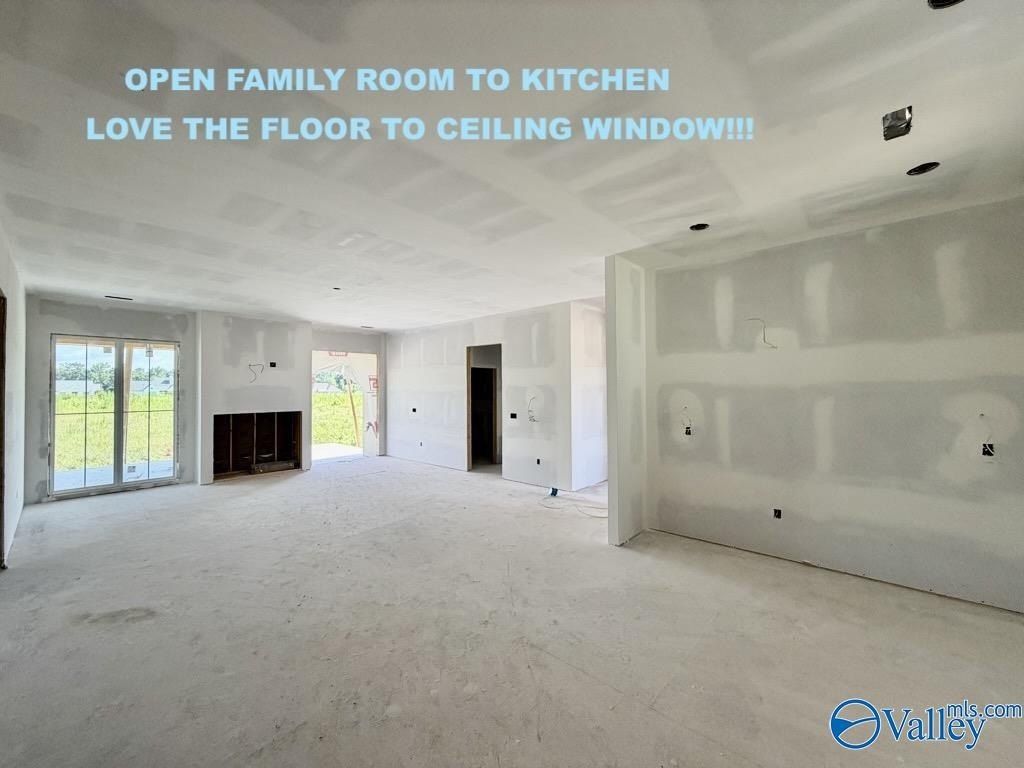 265 Bent River Drive. Gadsden, AL 35901