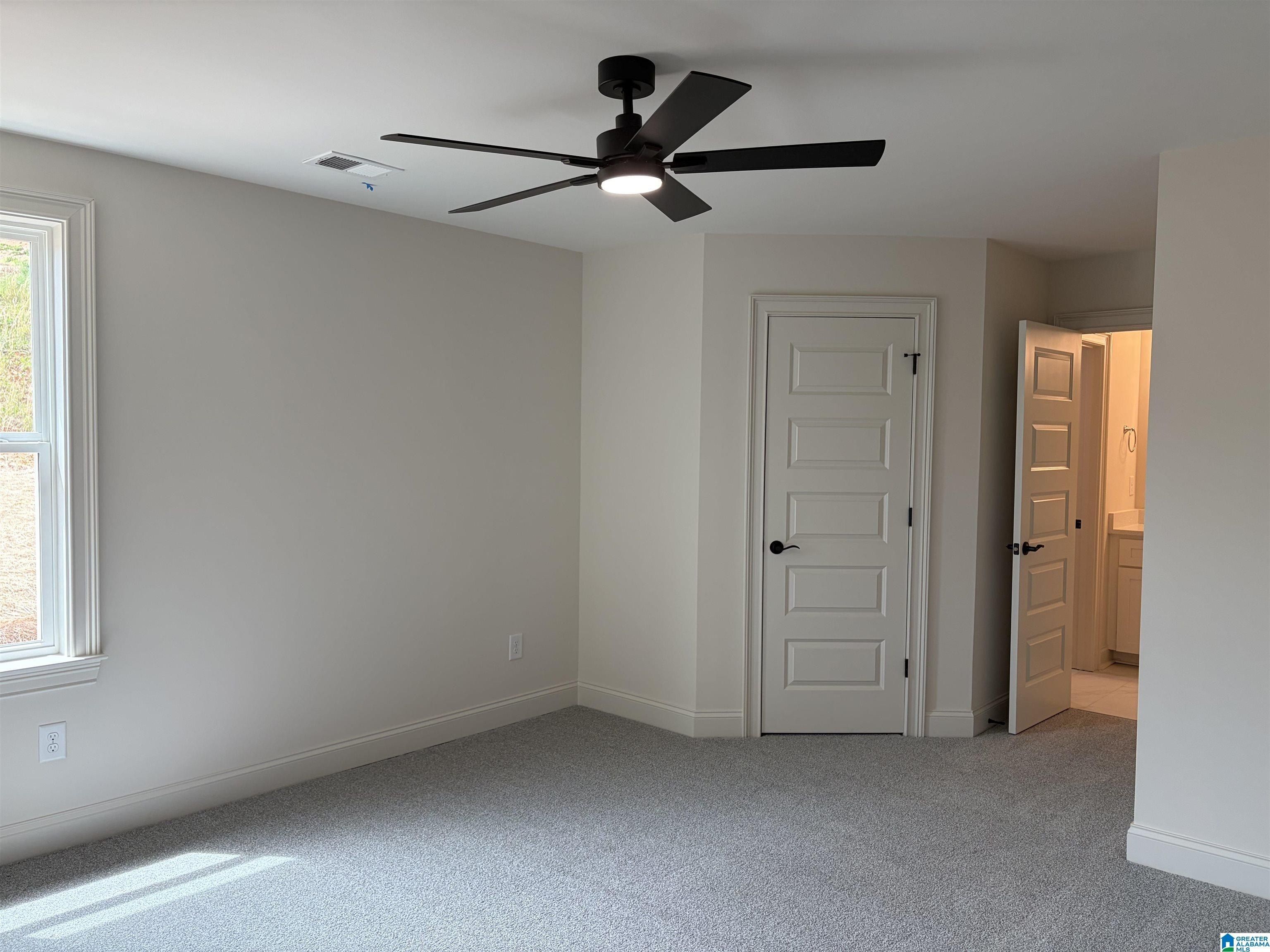 238 Oak Hill Lane. Moody, AL 35004