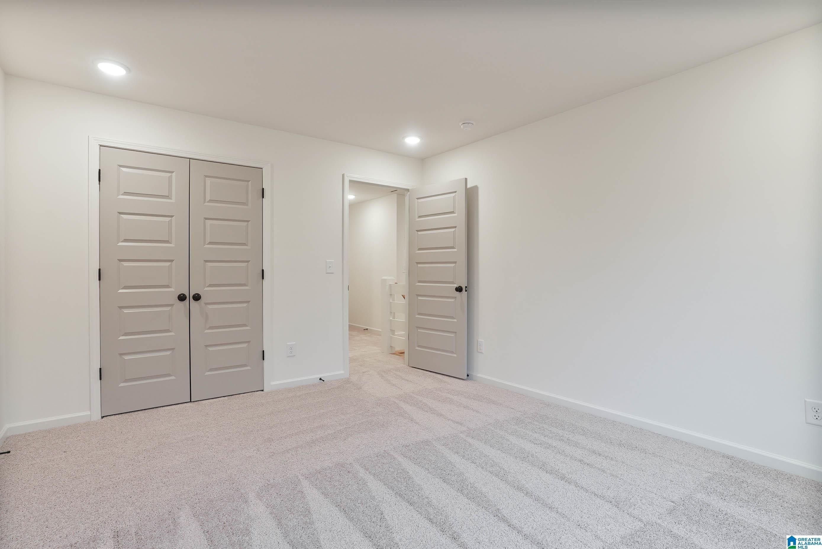 349 Shiloh Creek Drive. Calera, AL 35040