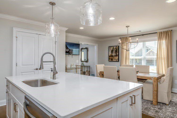 9254 Charley Lane. Montgomery, AL 36117