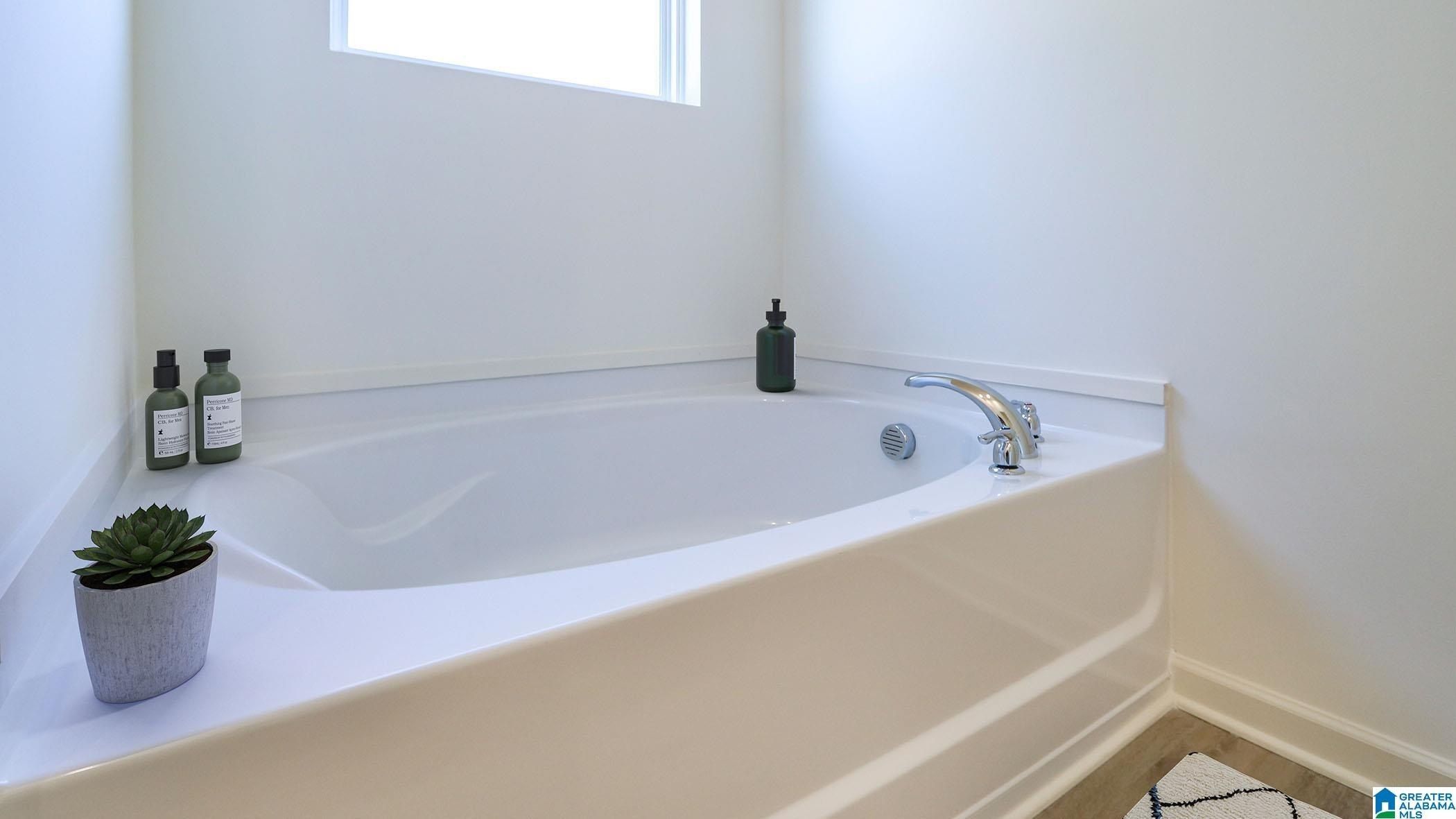 328 Ashland Drive. Hanceville, AL 35077