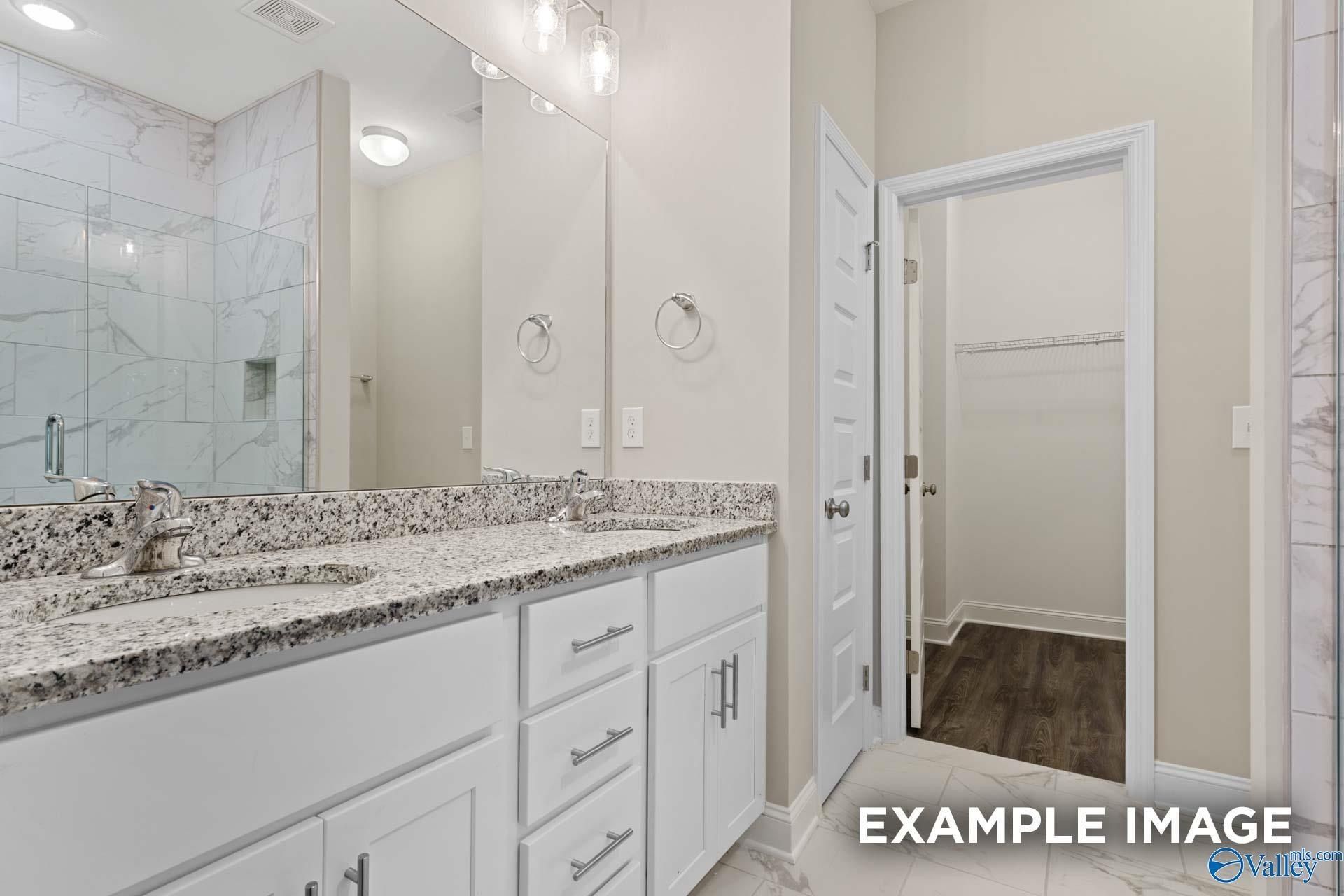 405 Clyde Lane. Hartselle, AL 35640