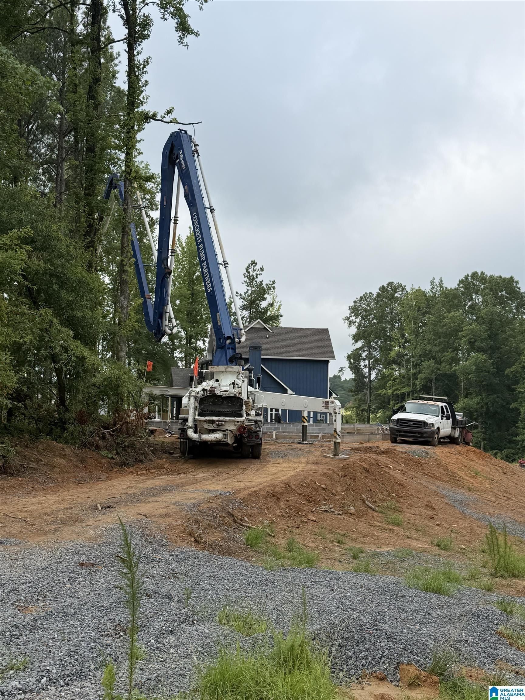 7887 Brae Village Drive. Morris, AL 35116