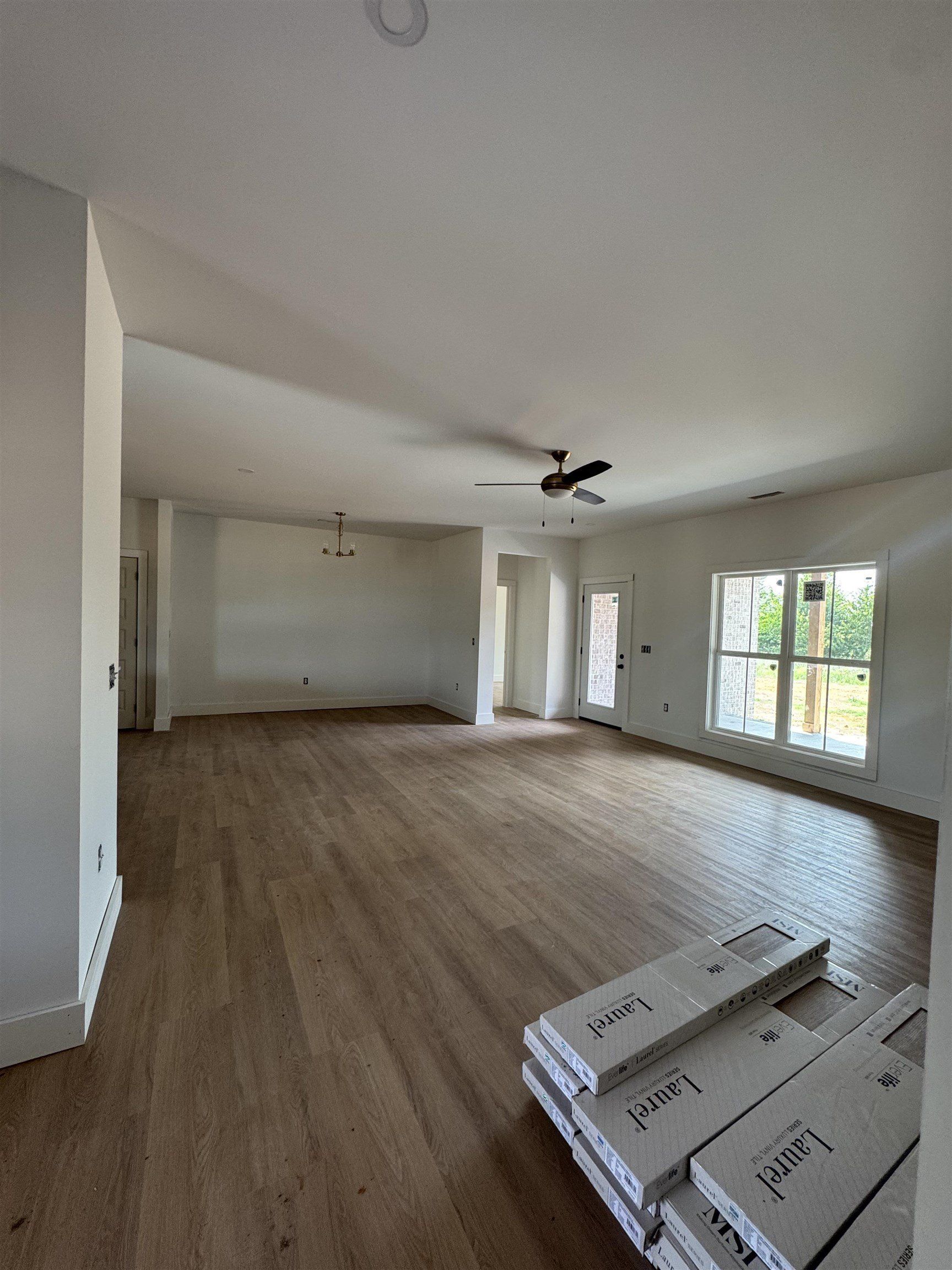 220 Spry Way. Killen, AL 35645