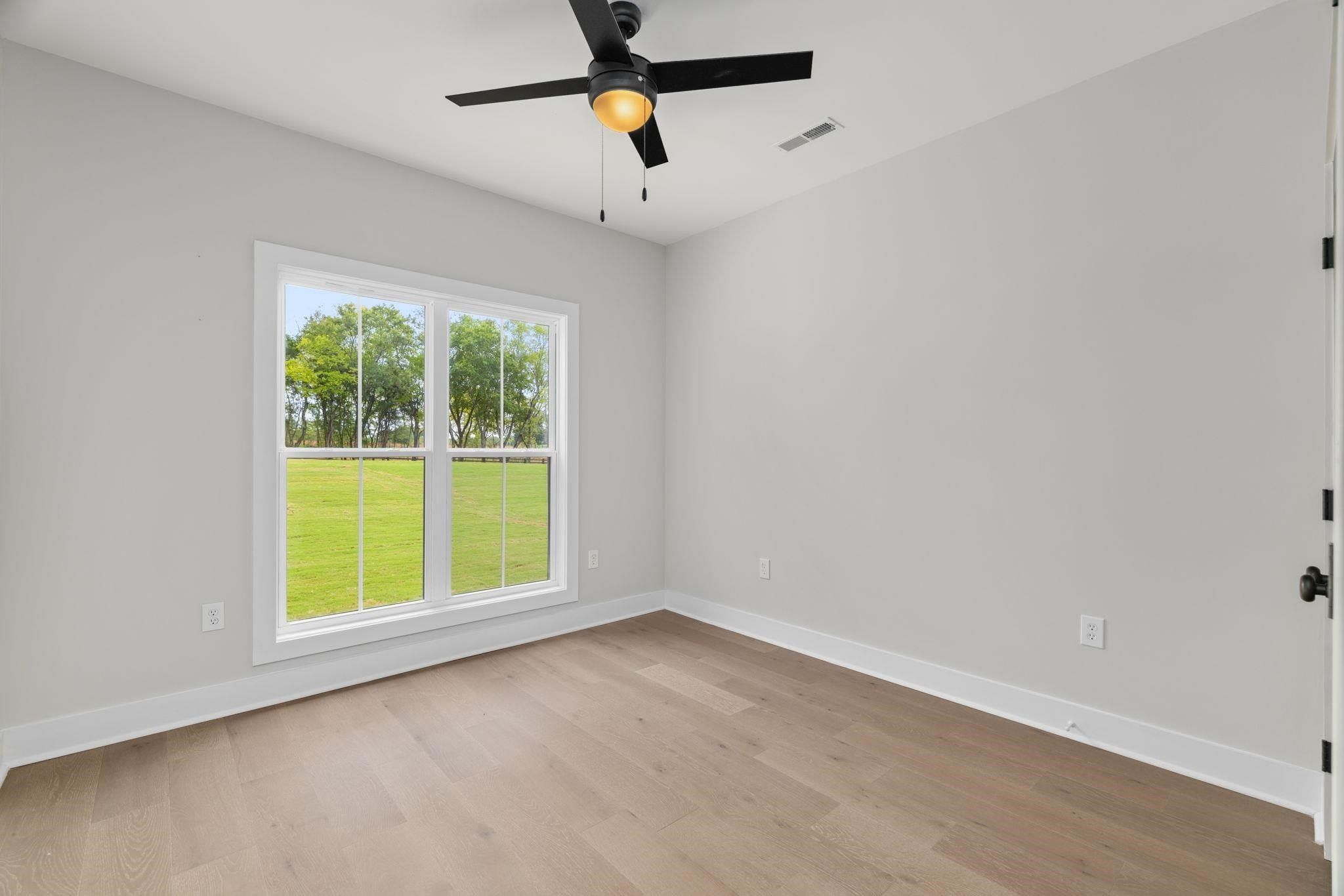 3826 Co Rd 61. Florence, AL 35634