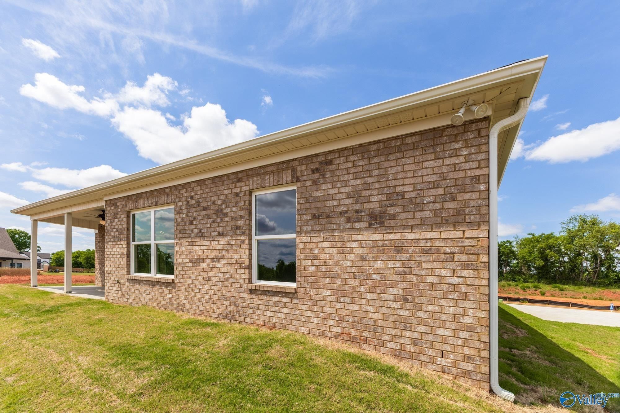 140 Fairways Pass. Meridianville, AL 35759