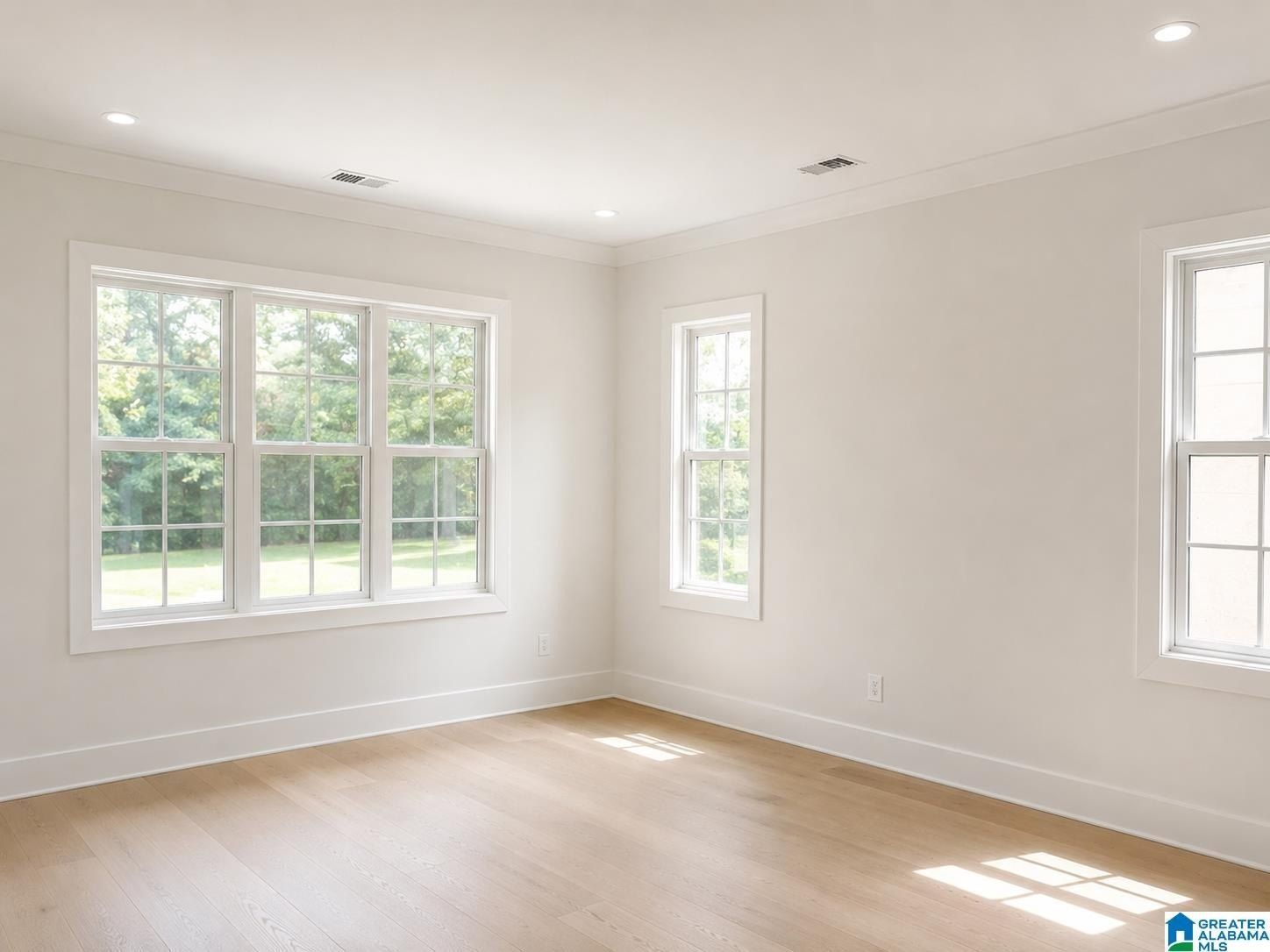 3329 Chandler Way. Hoover, AL 35226