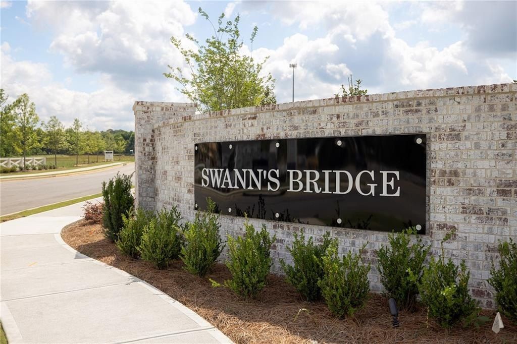 204 Plumage Street. Auburn, AL 36832