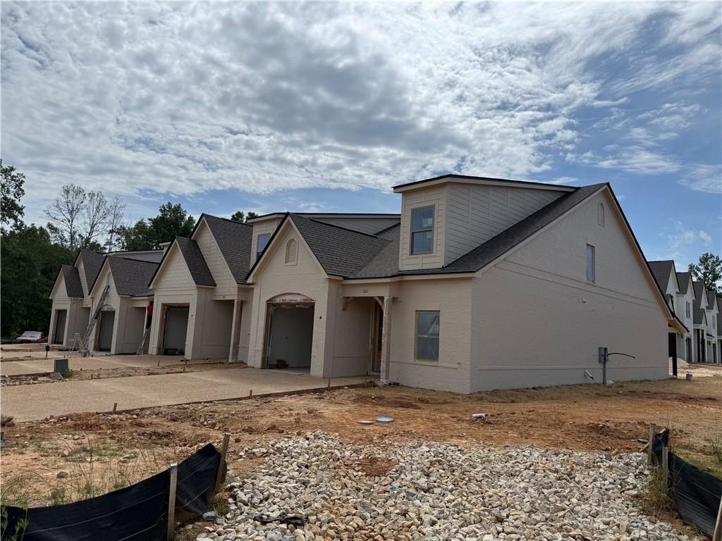 264 Spence Nolen Place. Auburn, AL 36832