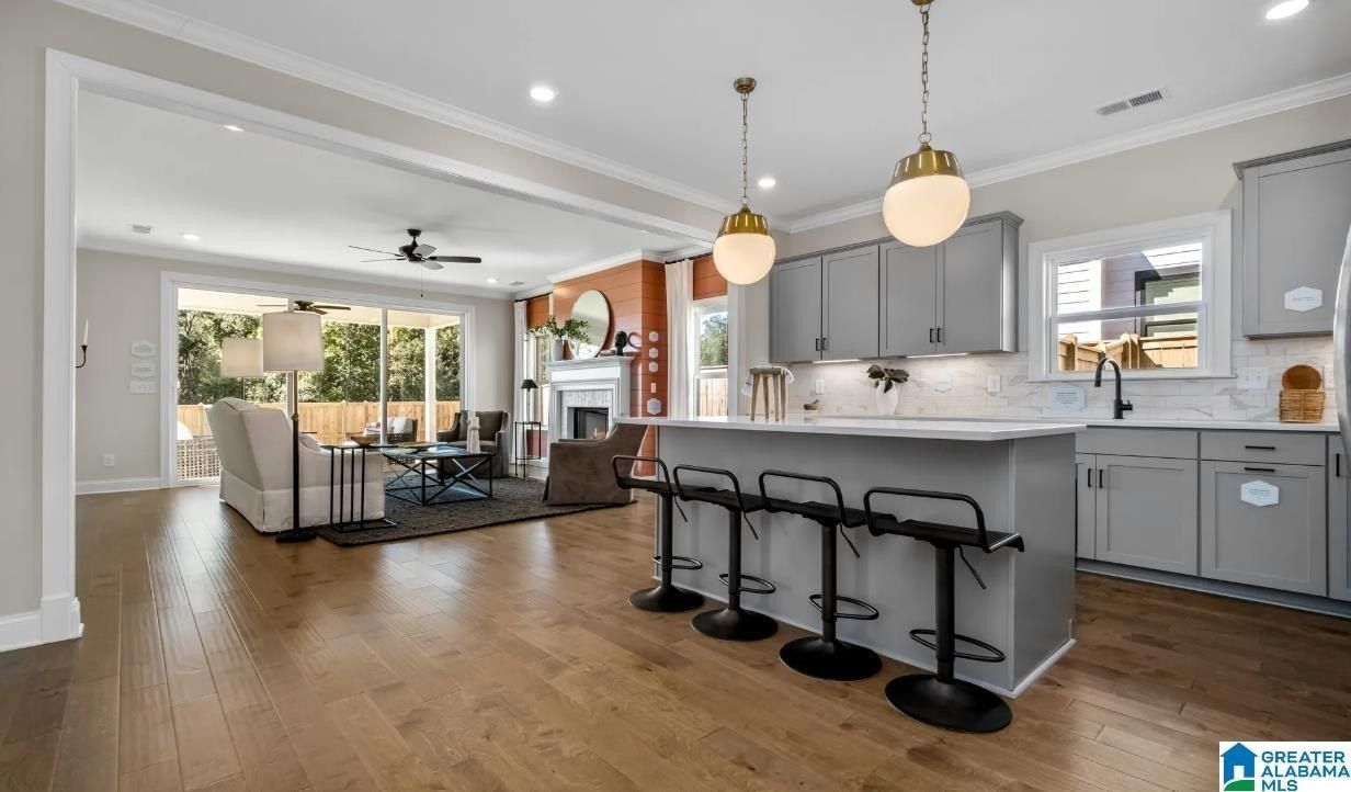2000 Chelsea Park Bend. Chelsea, AL 35043