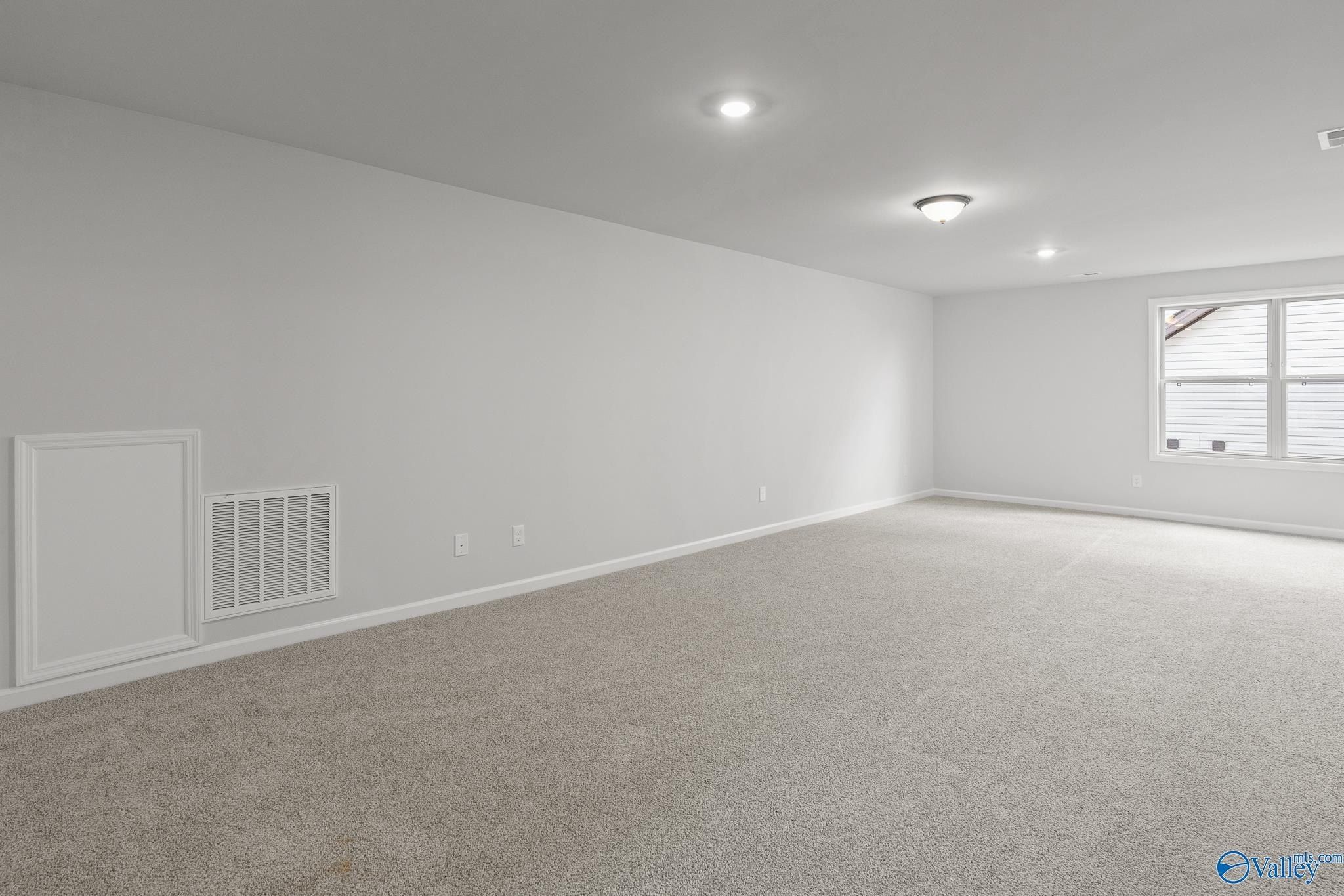 148 Balboa Road. Meridianville, AL 35759