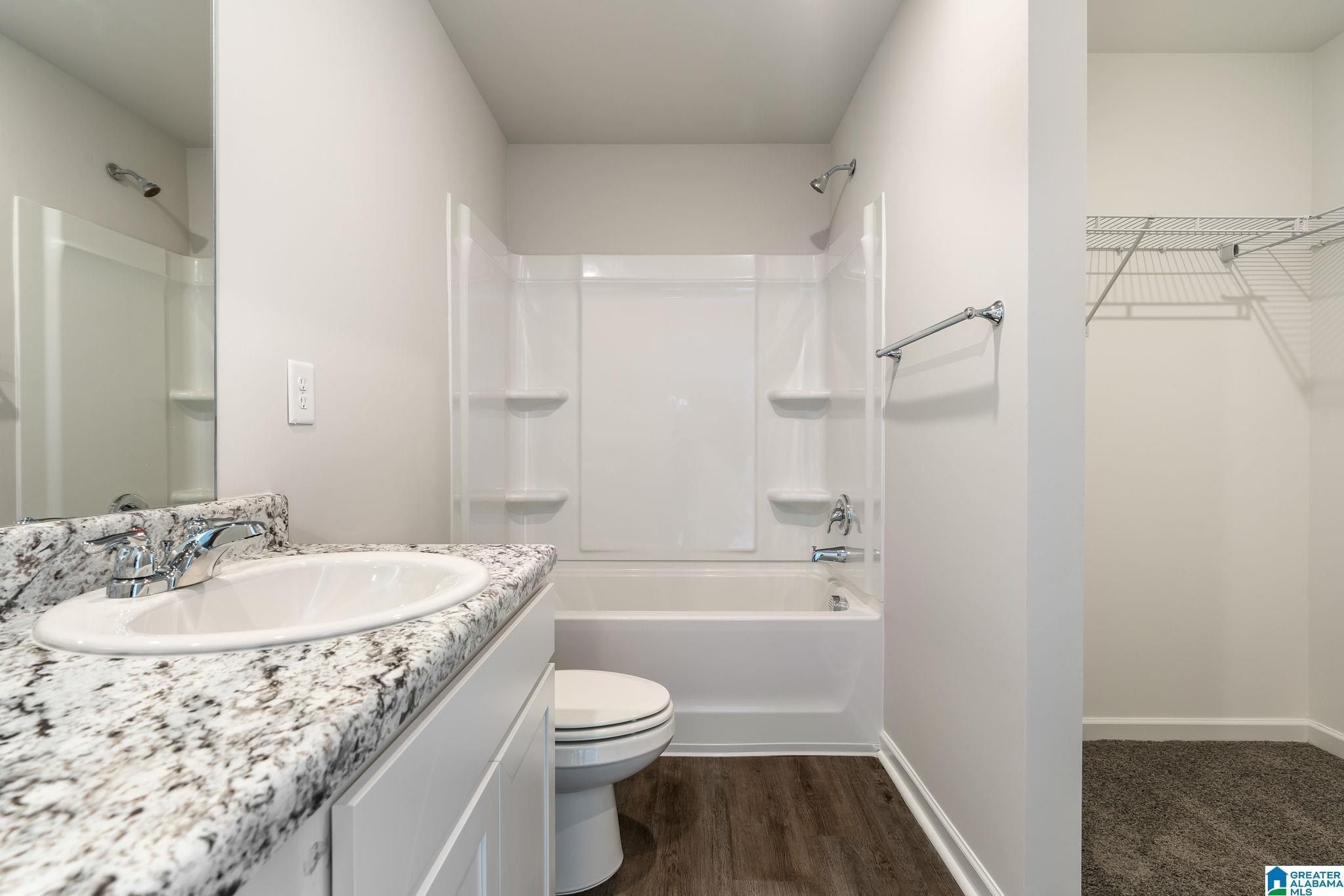 142 W Sunshine Lane. Lincoln, AL 35096