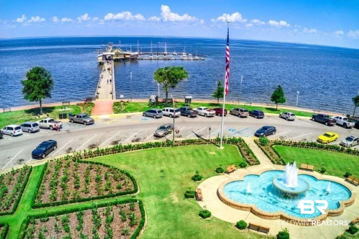 321 Morning Mist Way. Fairhope, AL 36532
