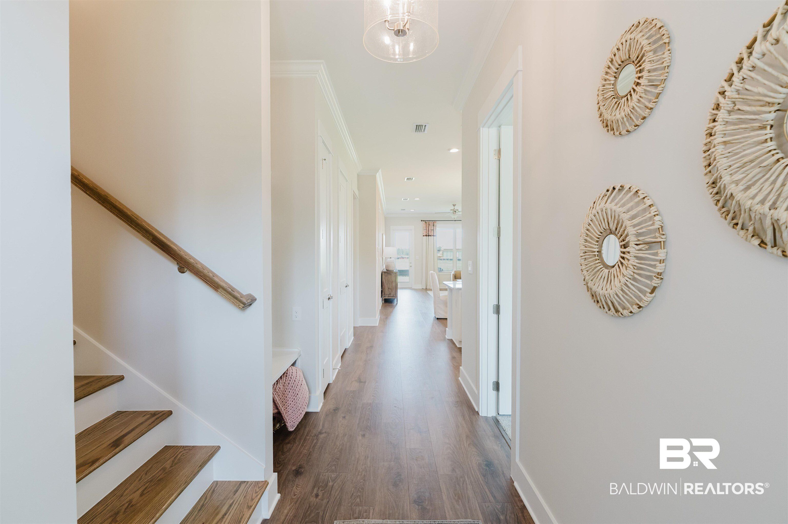 384 Dover Street. Fairhope, AL 36532
